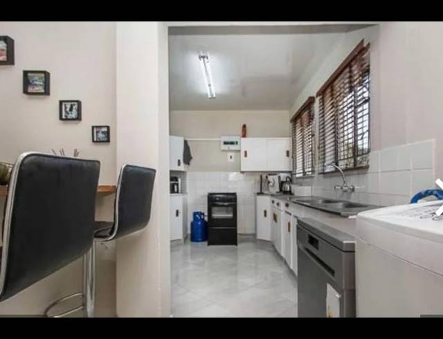 2 BEDROOM PROPERTY TO RENT IN WESTDENE